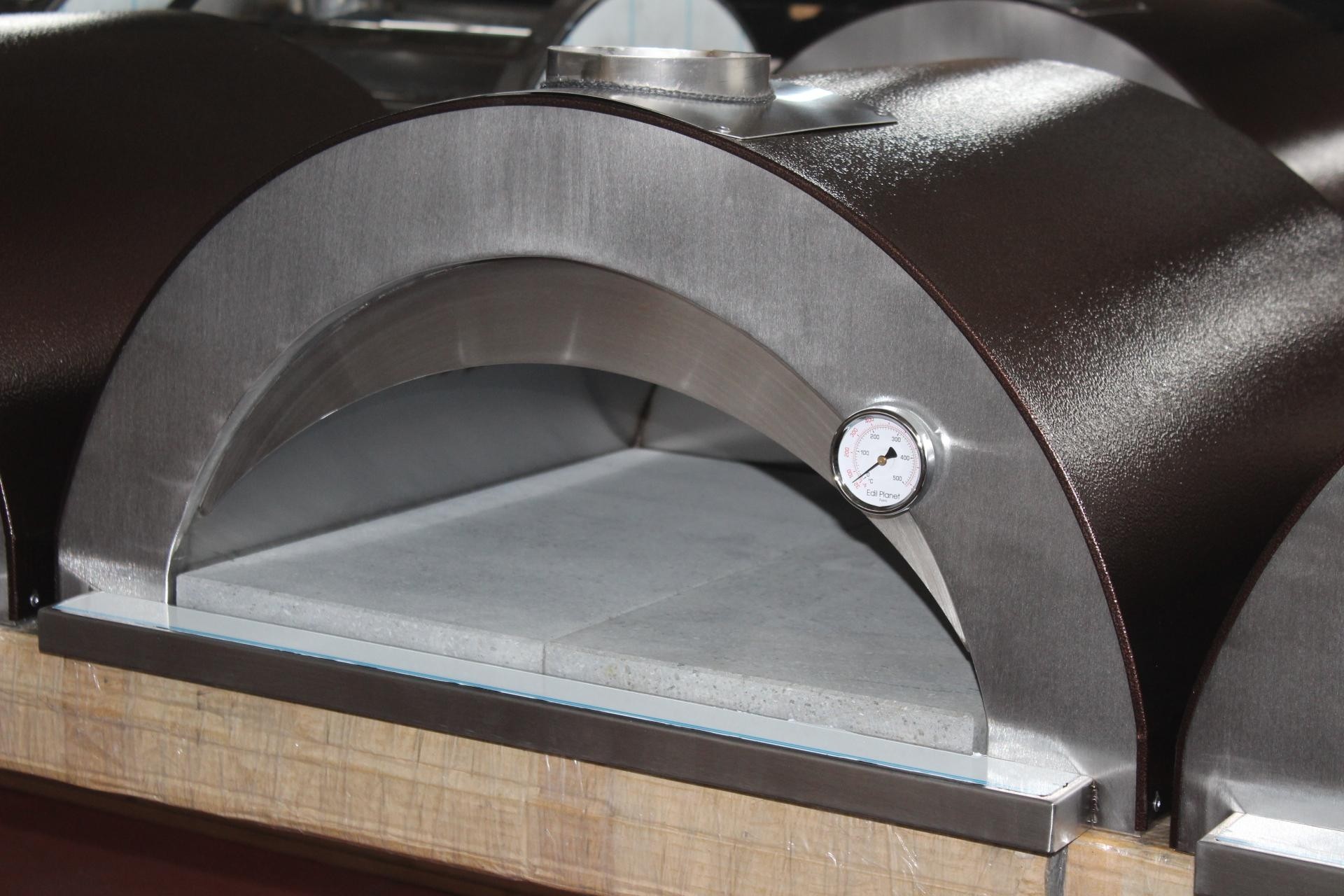 Garden pizza oven Nonno Peppe with Lava Stone floor