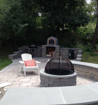 outdoor pizza oven kitchen