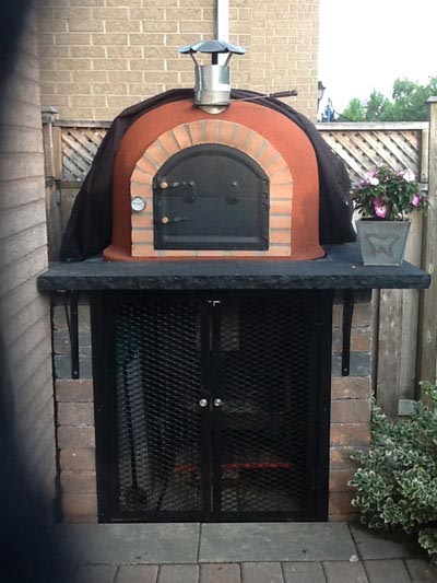 wood fired pizza oven